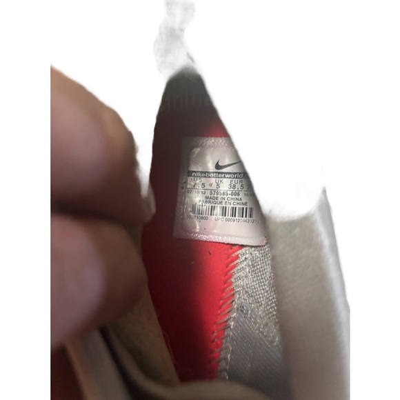 WMNS NIKE AIR MAX + 2013 LE REFLECTIVE SILVER-HYPER RED SZ 7.5 [579585-006] - Picture 8 of 9